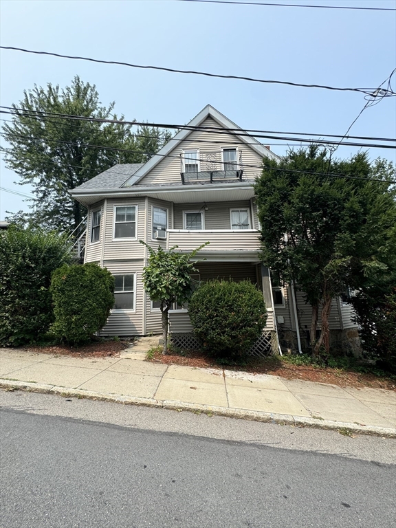 4 Woodstock Ave. - Brighton