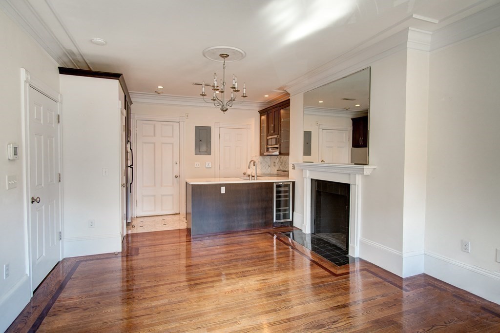 395 Marlborough St. - Back Bay