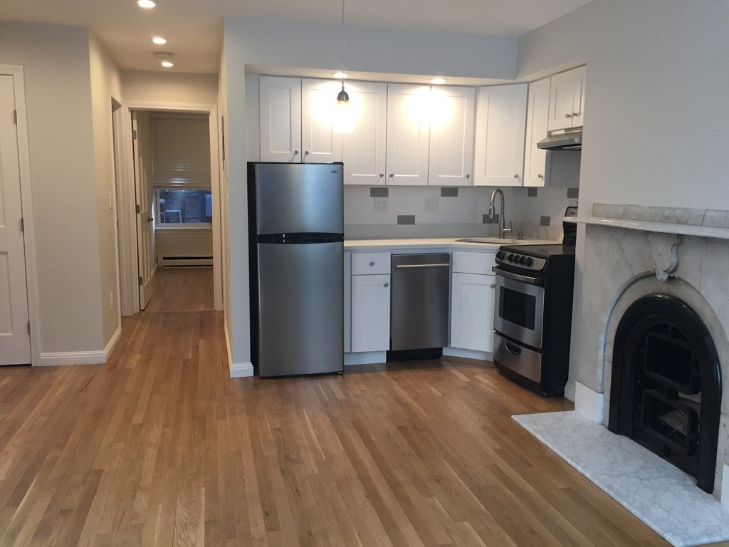 33 Hanson St. - South End