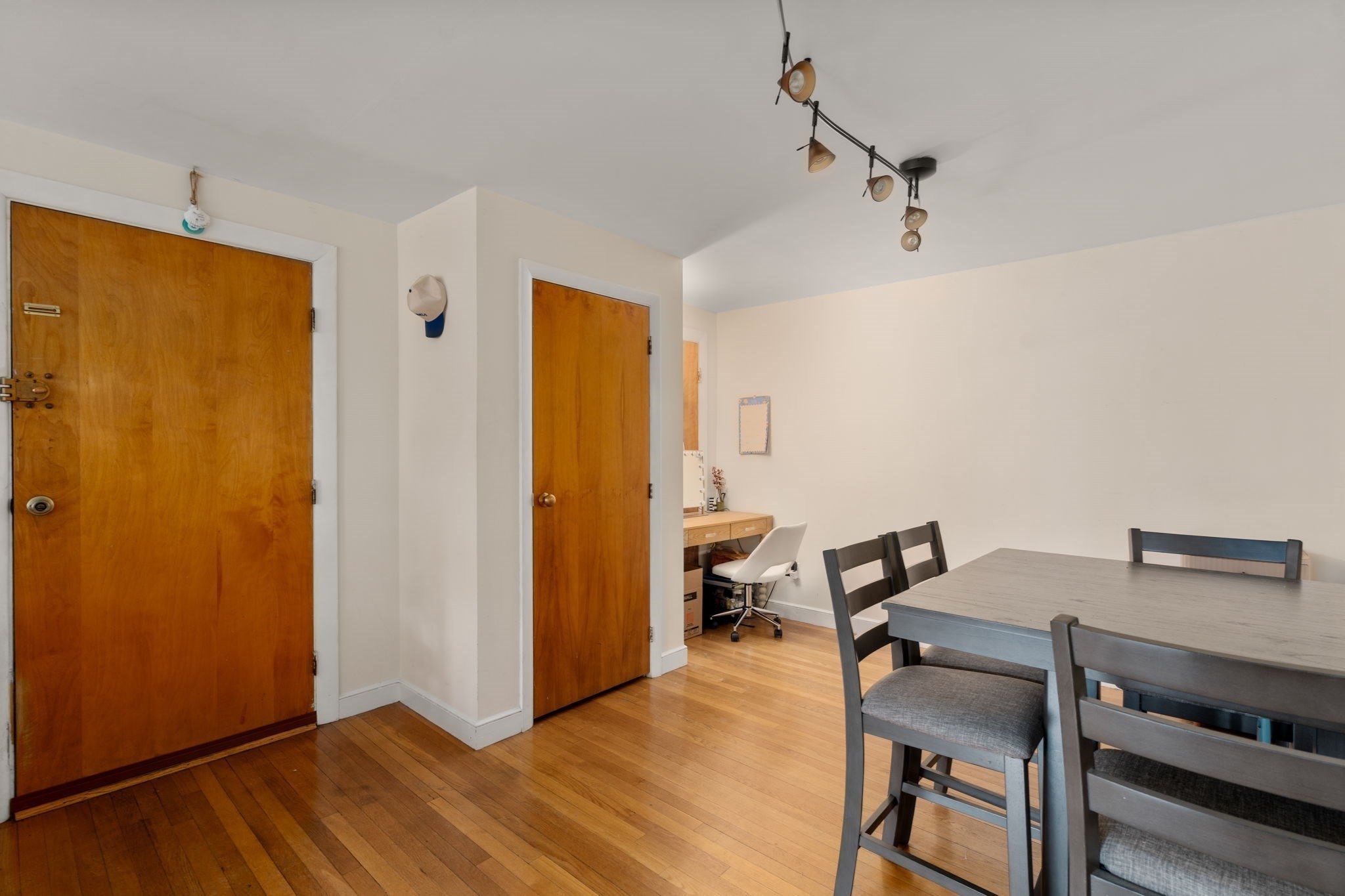 14 Commonwealth Ct. - Brighton