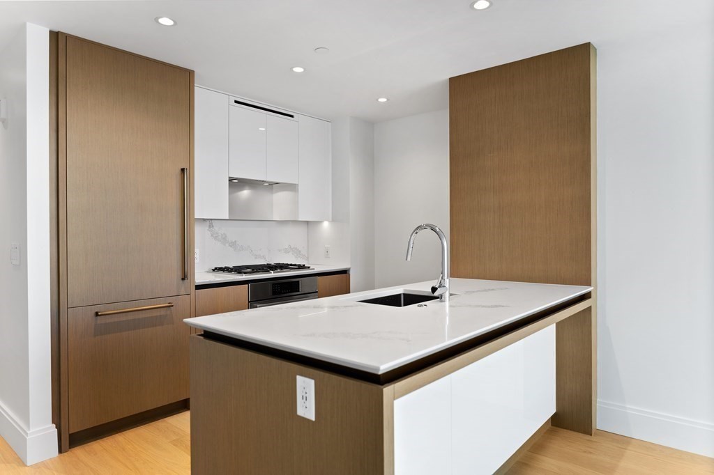 380 Harrison Ave. - South End