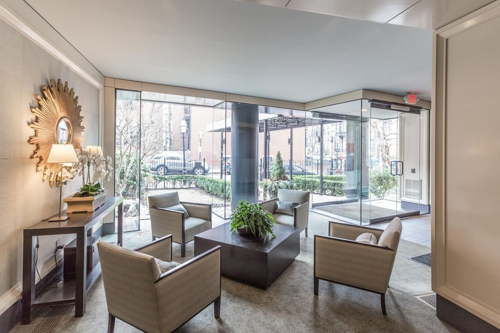 145 Pinckney - Beacon Hill