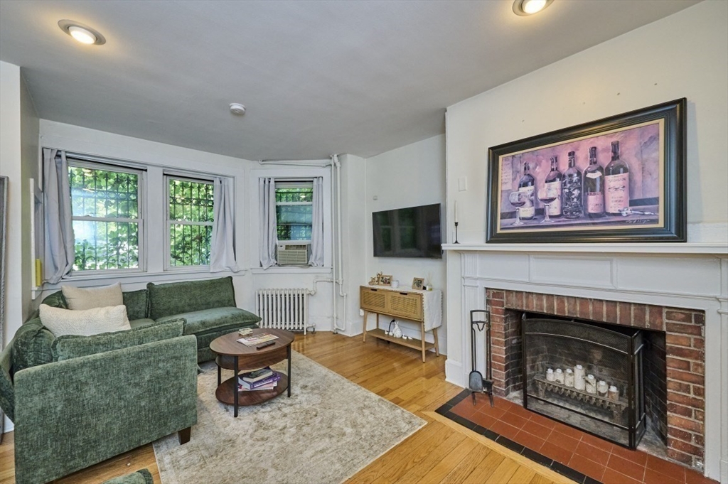 458 Beacon - Back Bay
