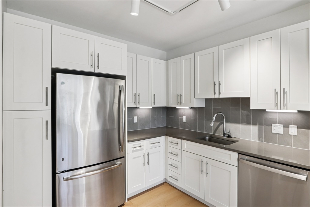 77 New - West Cambridge