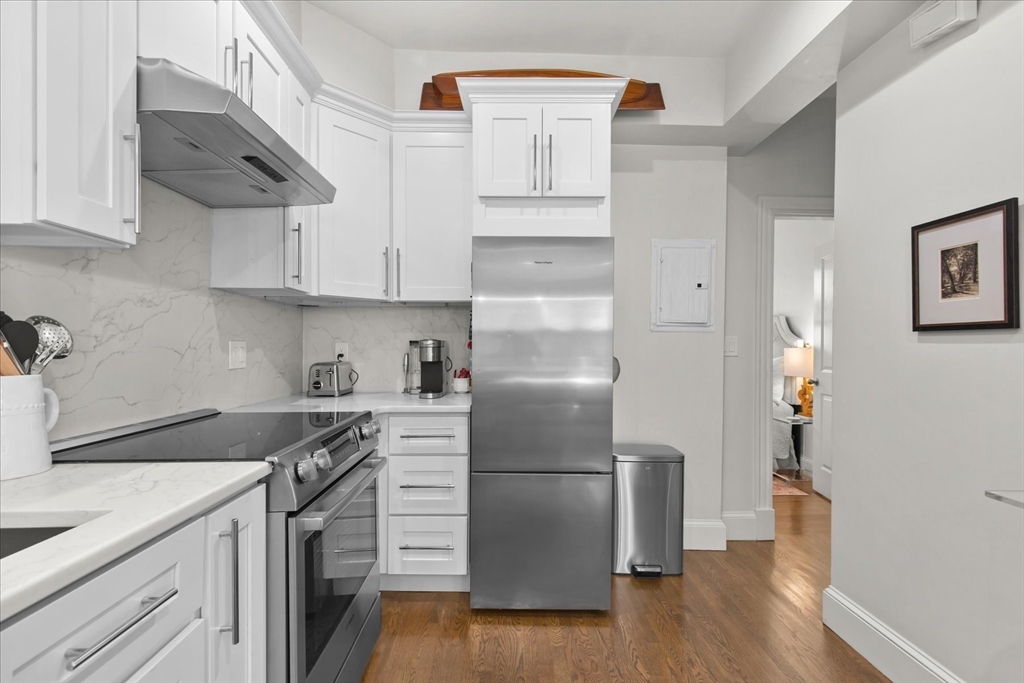 95 Saint Botolph - Back Bay