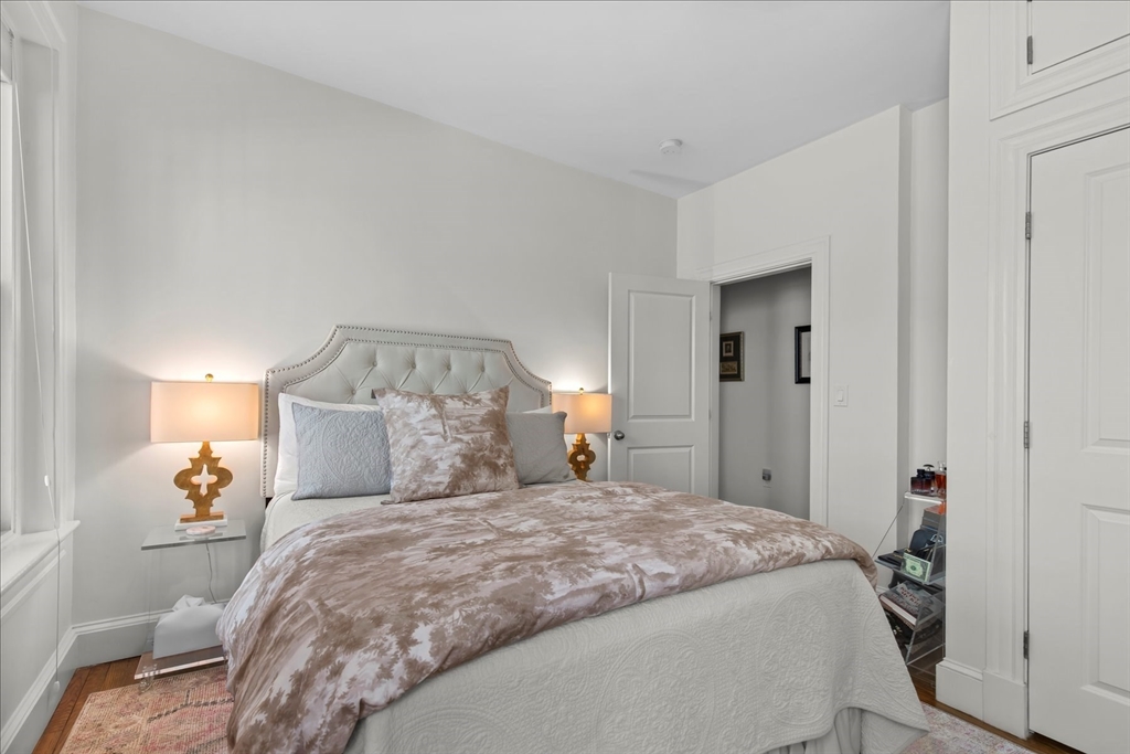 95 Saint Botolph - Back Bay