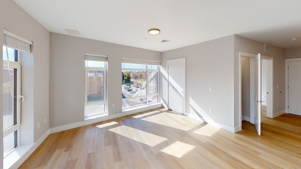 250 Cente - Jamaica Plain
