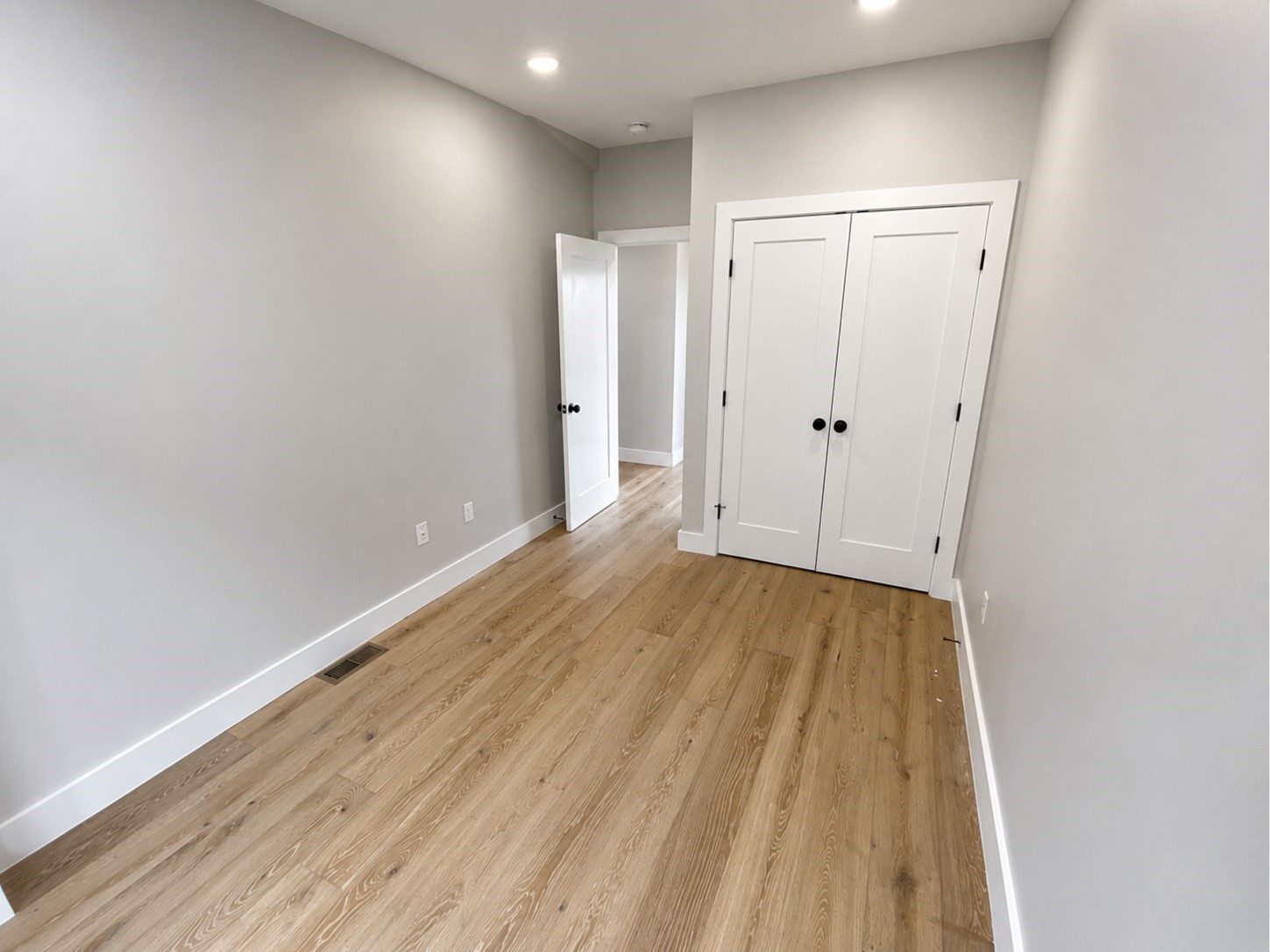 300 Somerville Ave. - Somerville