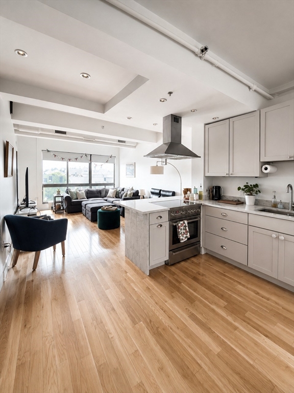 12 Stoneholm St. - Back Bay
