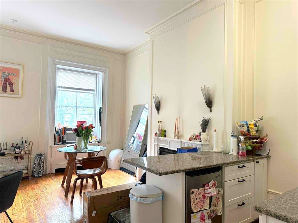 107 Beacon - Back Bay