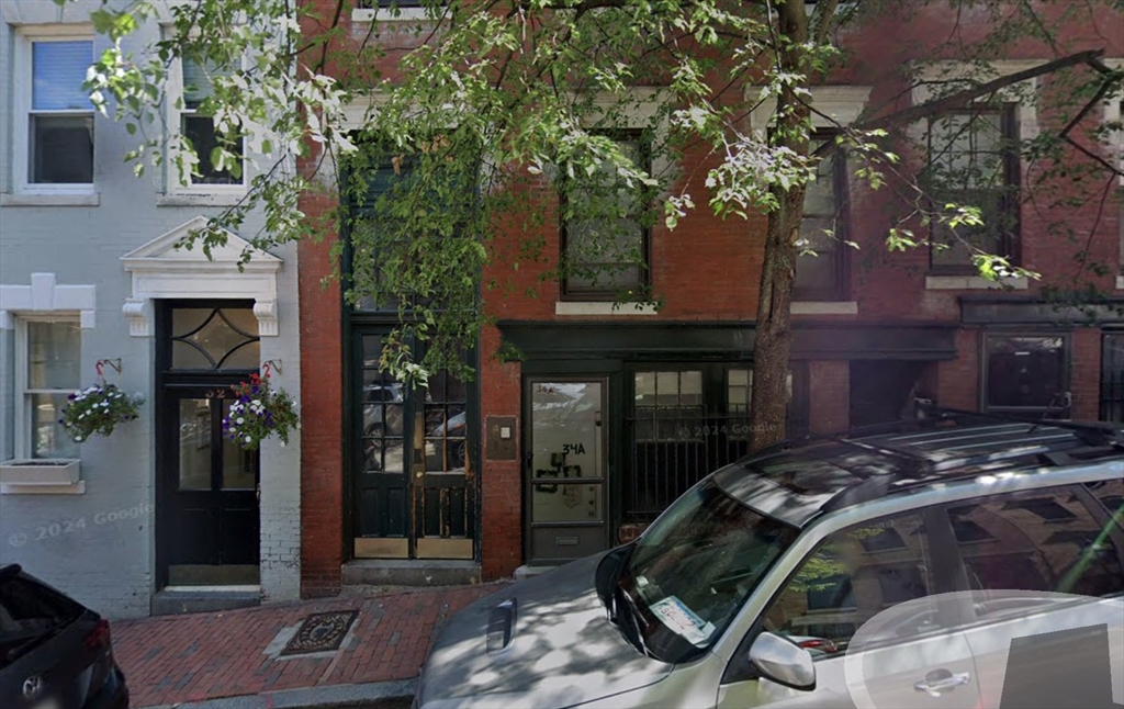 34 Anderson St. - Beacon Hill