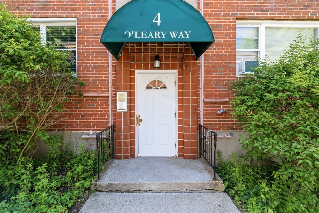 4 O'leary Way - Jamaica Plain