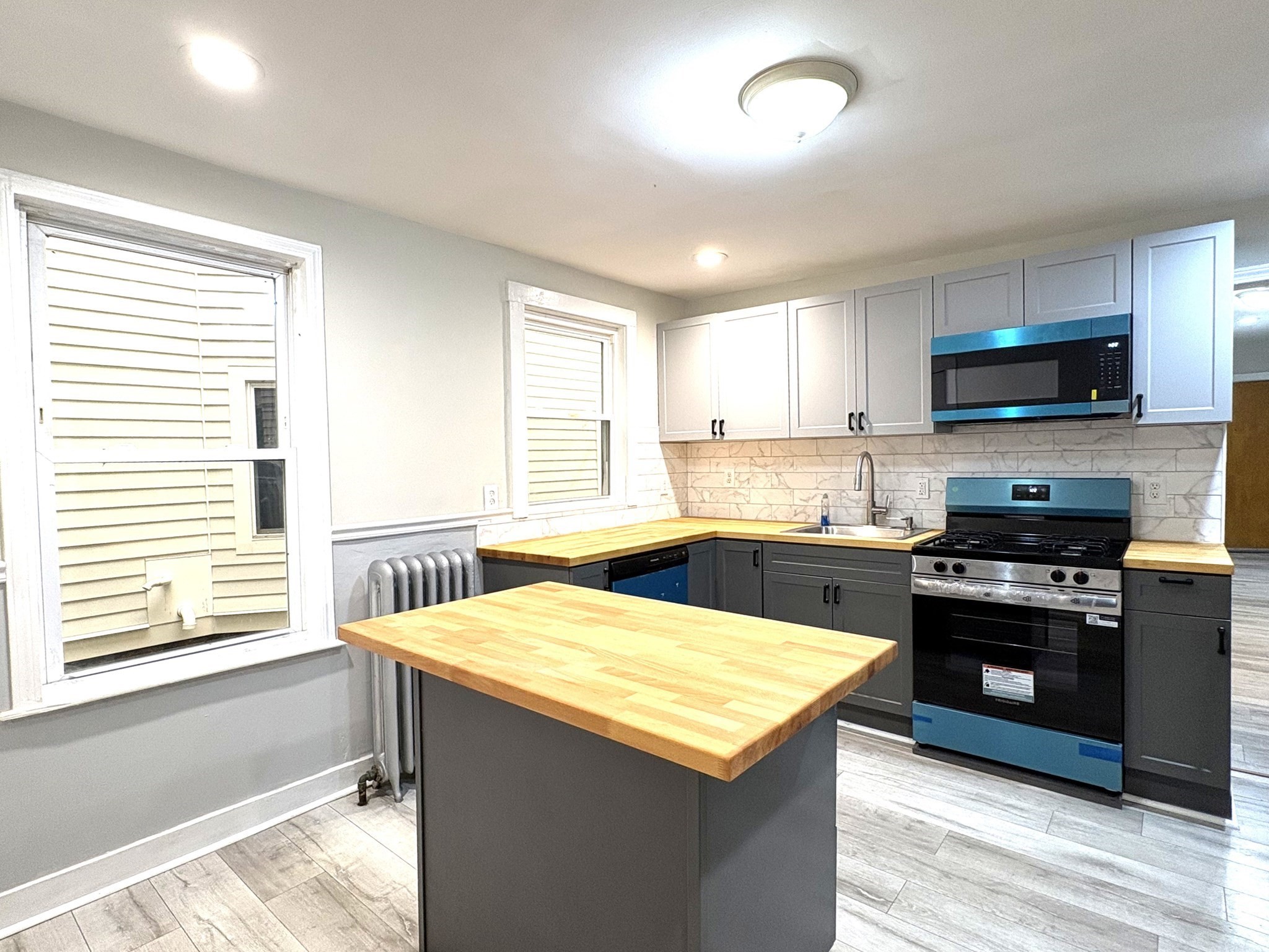 15 Harold Park - Roxbury