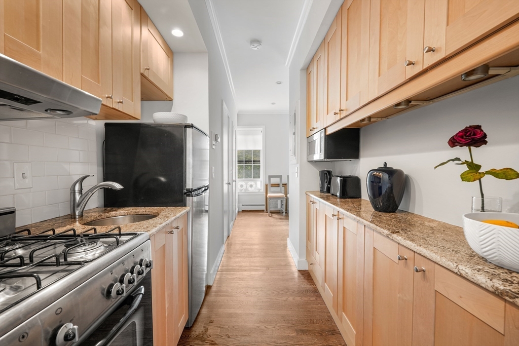 11 Dartmouth Pl. - South End