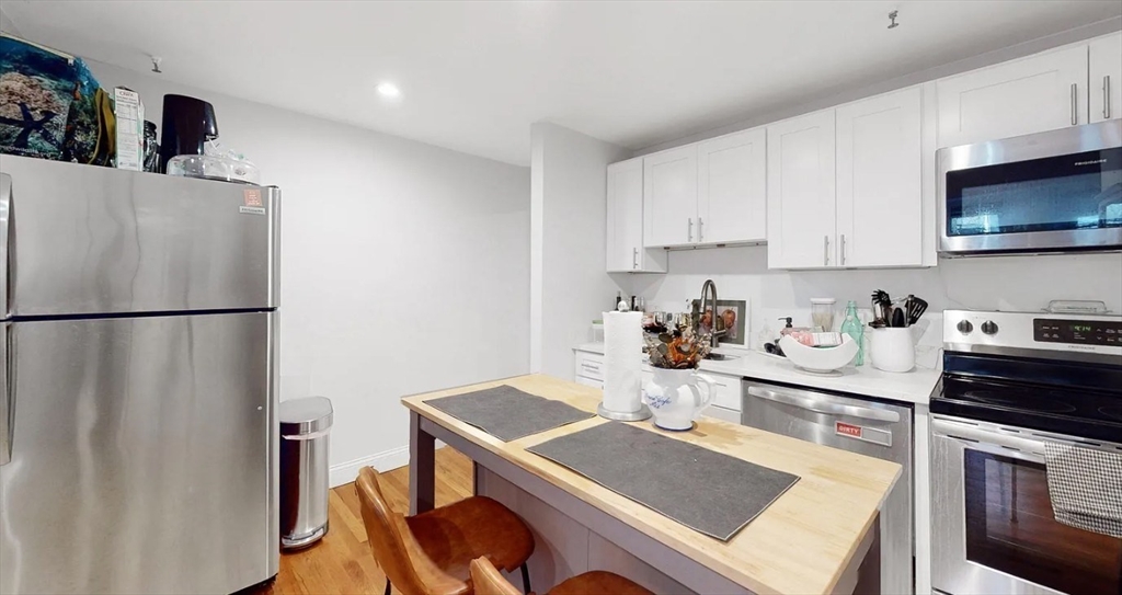 289 Beacon - Back Bay