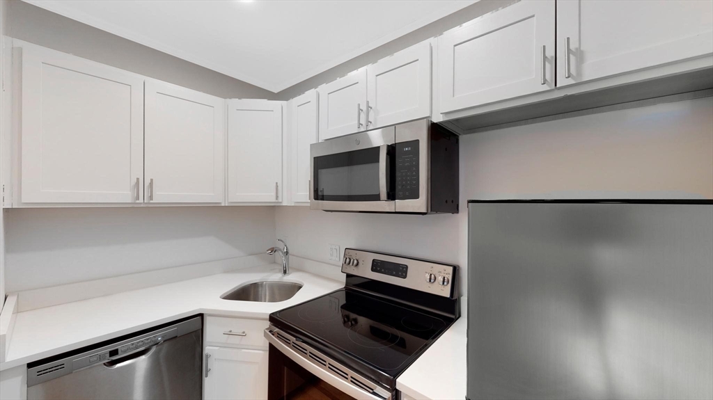 205 Beacon - Back Bay