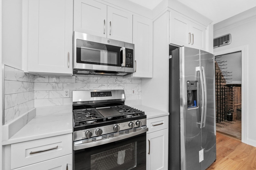 1 Warren St. - Charlestown