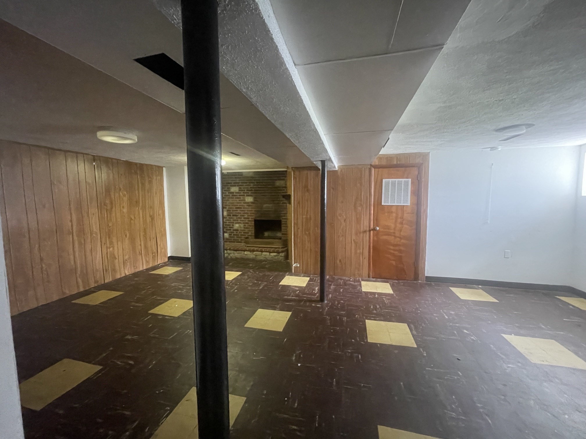 233 Huntington Ave. - Hyde Park