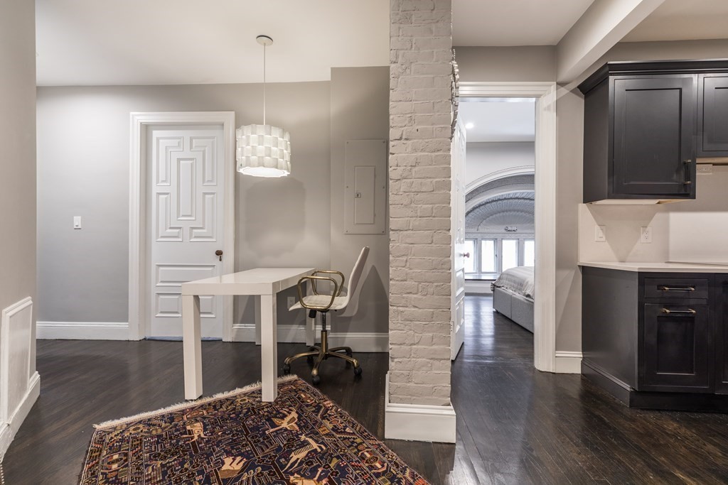 239 Commonwealth Ave. - Back Bay
