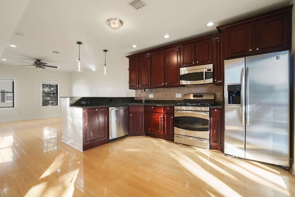 156 O St. - South Boston