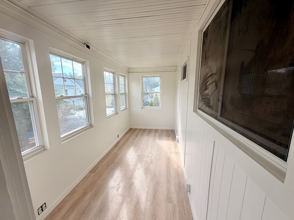 37 Rogers Park - Brighton