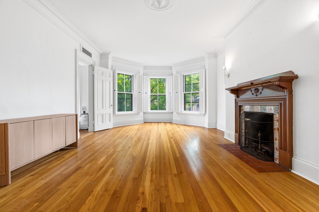 302 Commonwealth Ave. - Back Bay