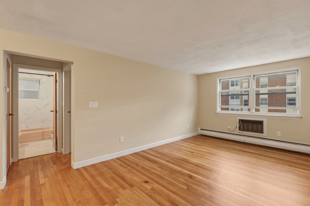 15 Commonwealth Ct. - Brighton