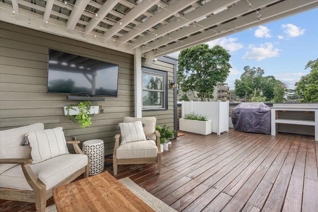 18 Claymont Ter. - Dorchester