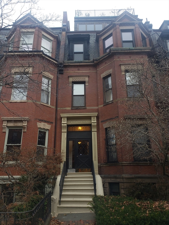 387 Marlborough St. - Back Bay
