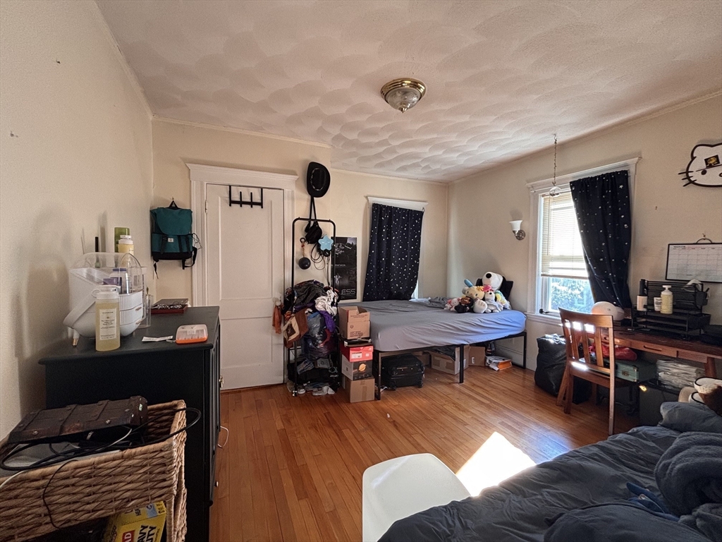 9 Greylock Rd. - Allston