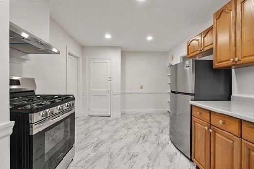 19 Beechcroft St. - Brighton