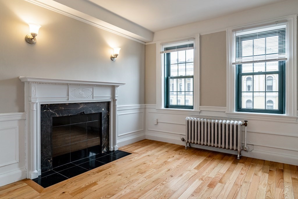 124 Bowdoin St. - Beacon Hill