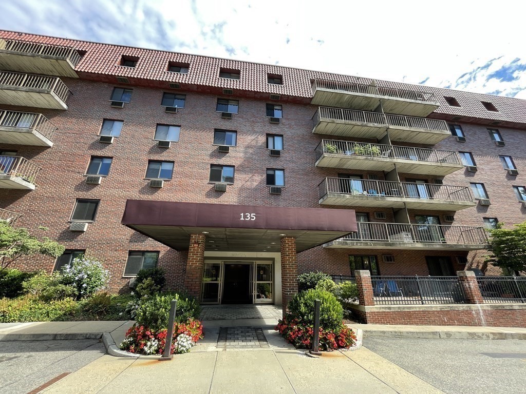 135 Pleasant St. - Coolidge Corner