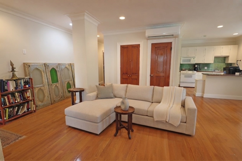 1514 Beacon - Coolidge Corner