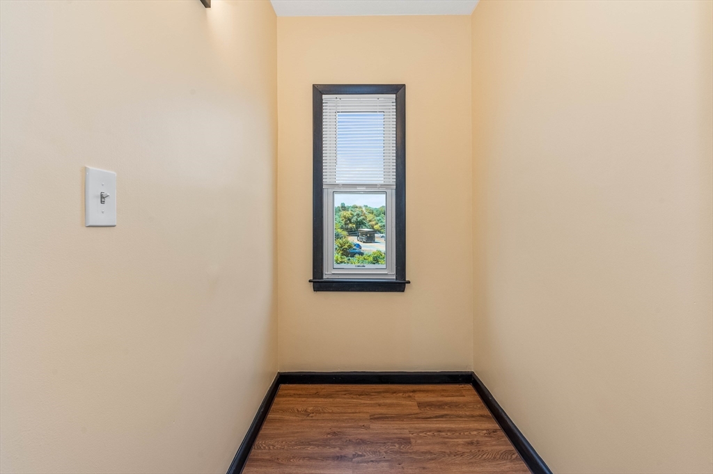 1457 Hyde Park Ave. - Hyde Park