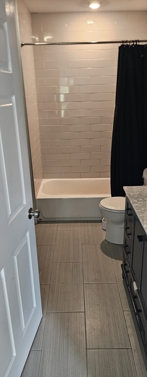 22 Juniper - Roxbury