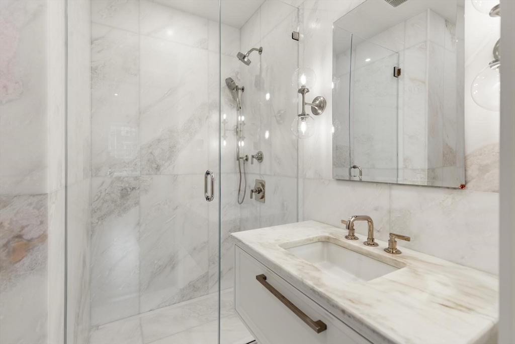 121 Newbury St. - Back Bay