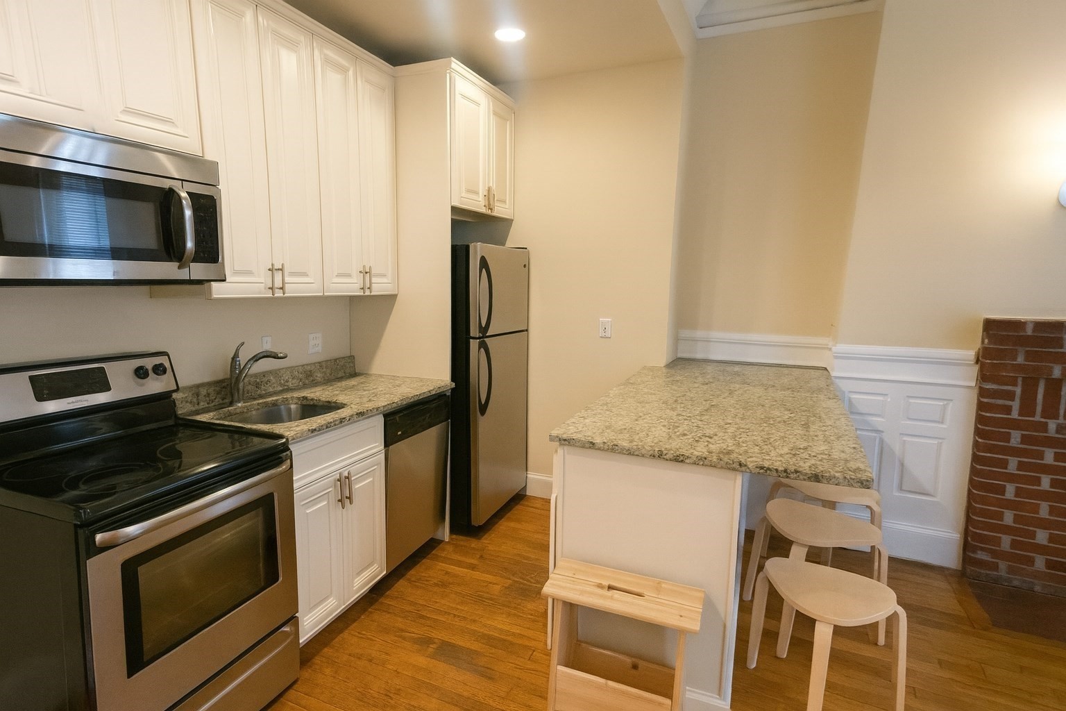 591 Beacon - Back Bay