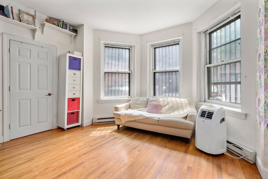 298 Commonwealth Ave. - Back Bay