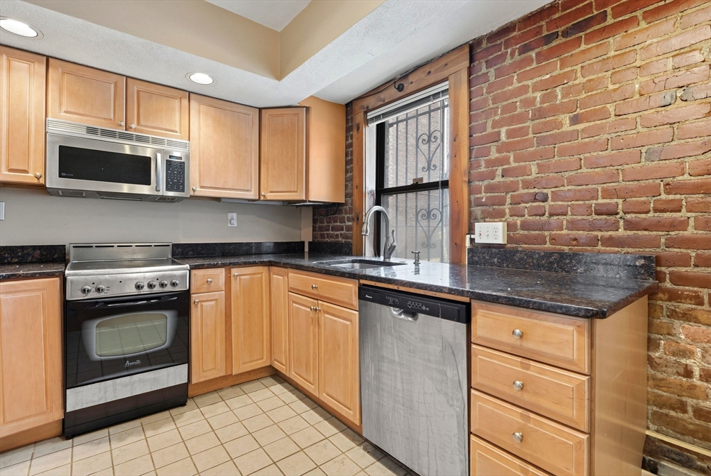 111 Jersey St. - Fenway