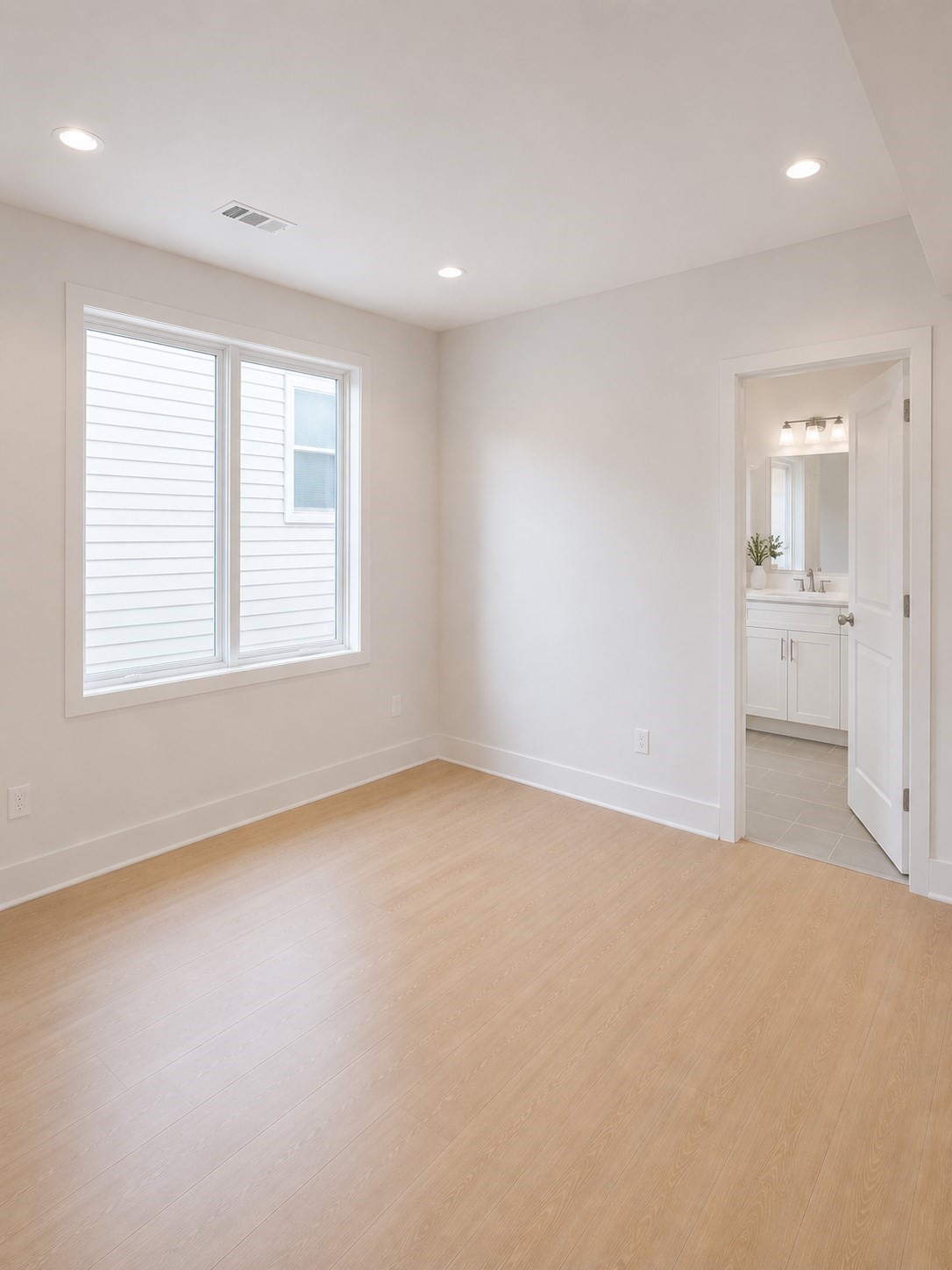 53 Burrell - Roxbury