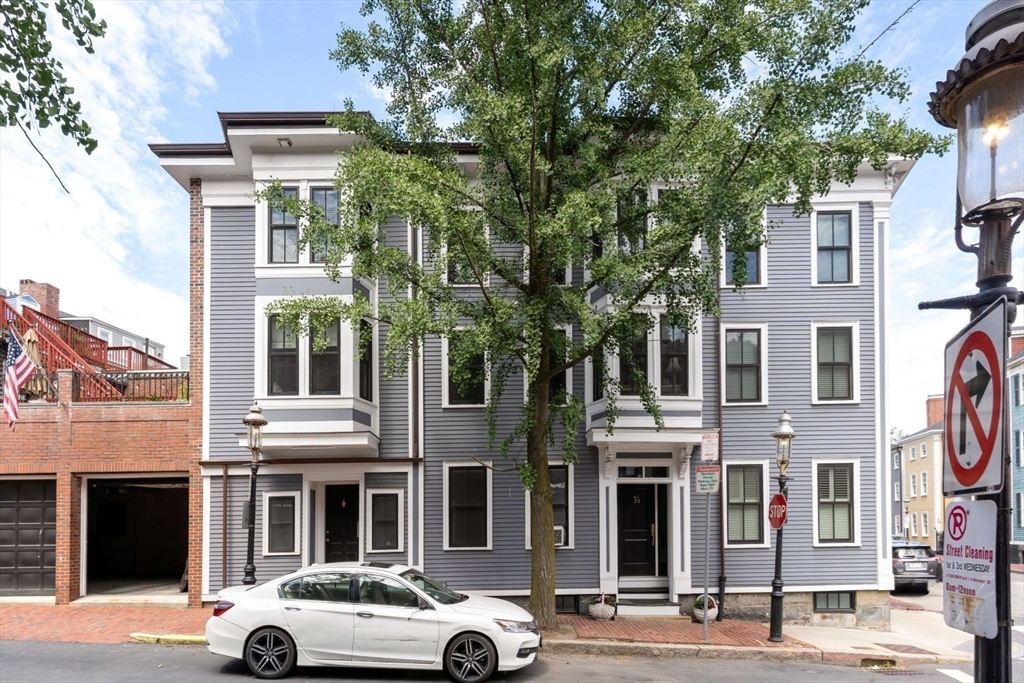 12 Monument Ave. - Charlestown