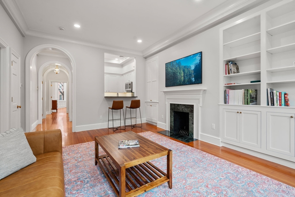 216 Commonwealth Ave. - Back Bay