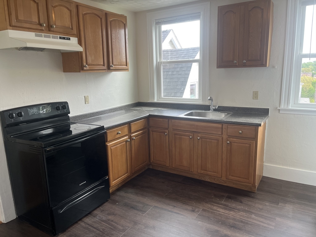 14 Magnolia Sq. - Dorchester