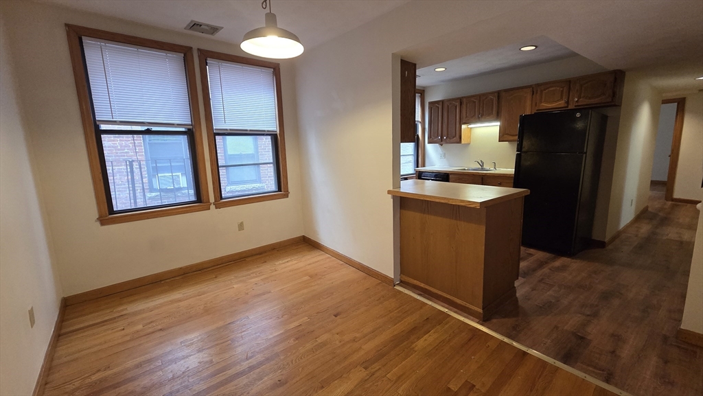 3 Holden Ct. - North End