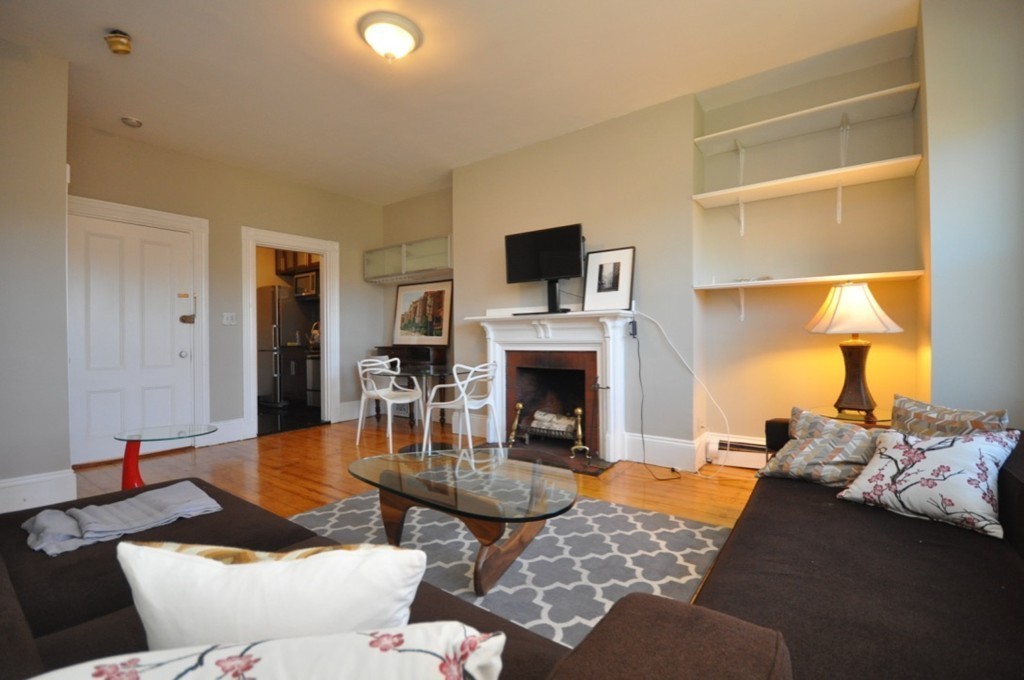 218 Newbury St. - Back Bay