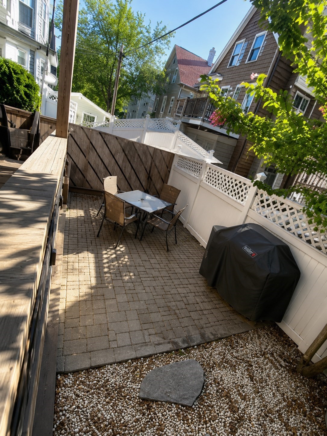 249 Williow - Davis Square