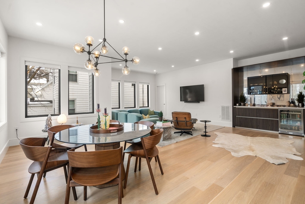 116 Thorndike St. - Coolidge Corner