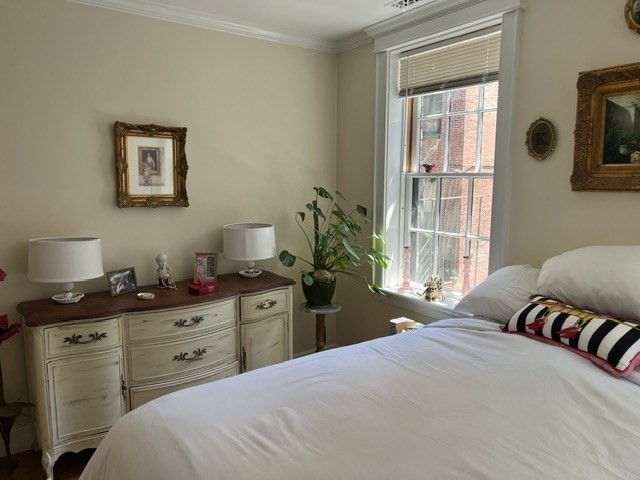 62 Myrtle St. - Beacon Hill
