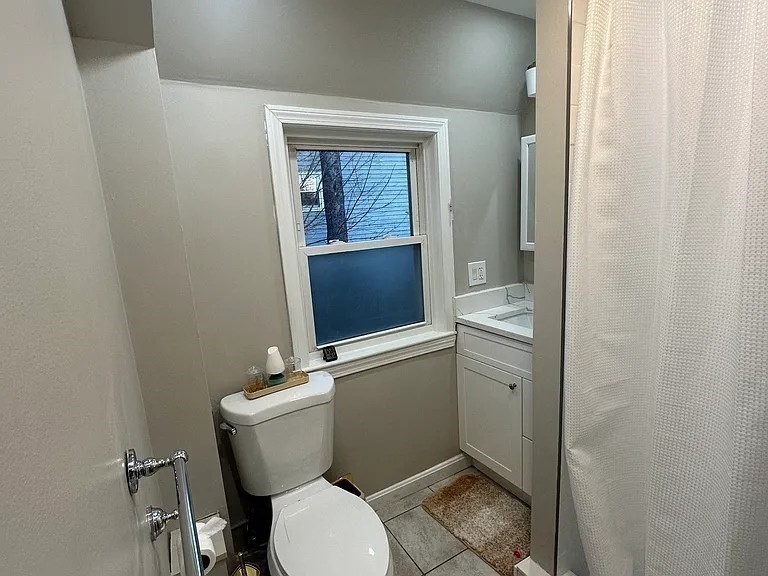 55 Summit St. - Hyde Park